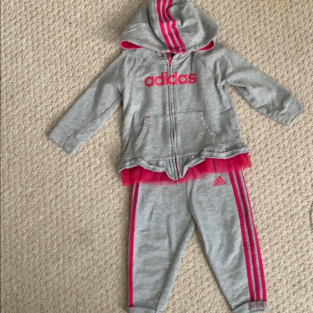 Adidas sweatsuit
